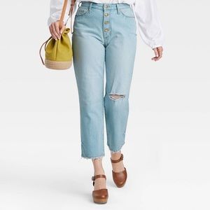 Light wash universal thread jeans